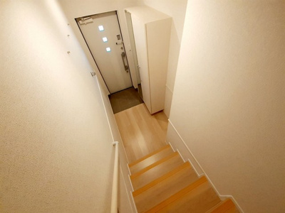 【玄関】 | ヴィヴィット