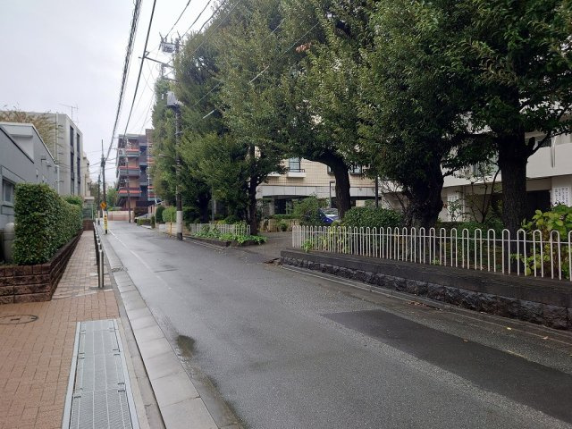 市ヶ谷ハウスの周辺