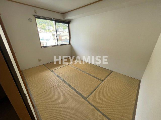 セジュール山口の和室