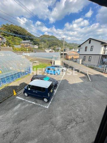 セジュール山口の駐車場