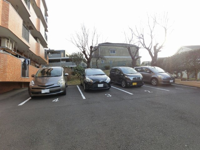 【駐車場】 | ダイアパレス東寺尾第三・弐号棟 | 駐車場です。