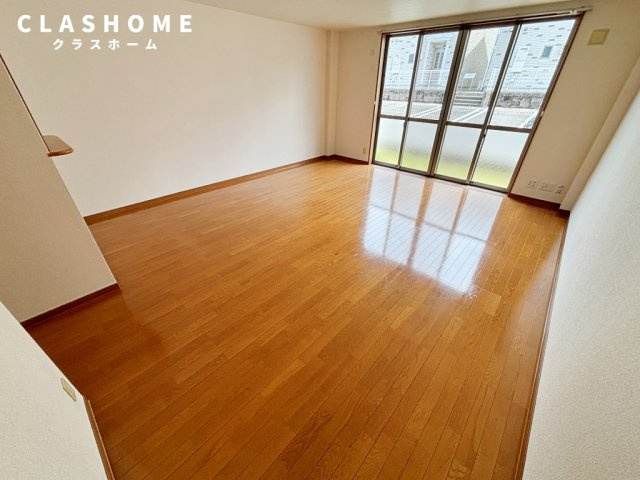 Regulus　　 刈谷市近郊の賃貸はクラスホーム刈谷店の居間・リビング