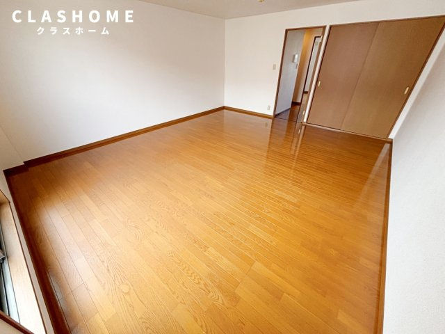 Regulus　　 刈谷市近郊の賃貸はクラスホーム刈谷店の居間・リビング