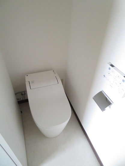 【トイレ】 | 三島市三好町 売一棟マンション ES04919 | 三島市三好町　トイレ一例