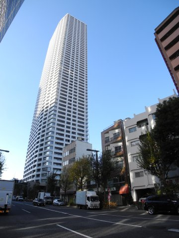 ザ・パークハウス西新宿タワー60の外観