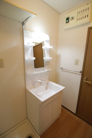 コートビレッジBの独立洗面台