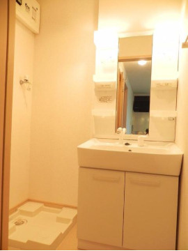 アルバシエロⅢの洗面所