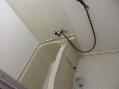 【浴室】 | レジデンス高砂 | 別号室の写真になります。現況優先。