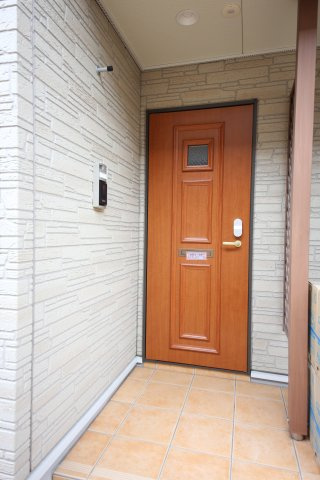 ハーベストヒルズⅠの玄関