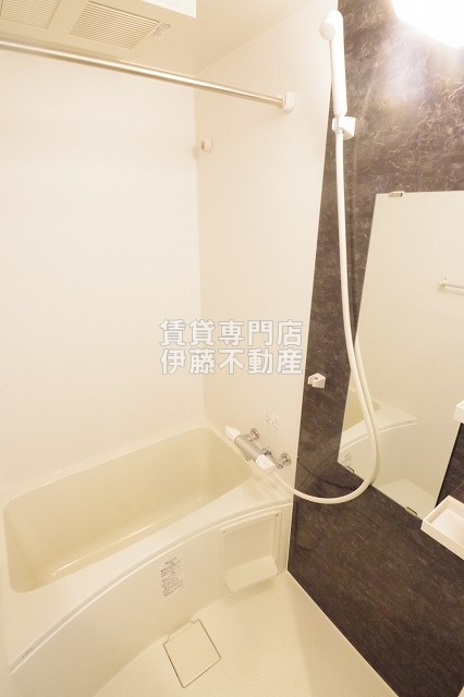 LaDouceur黒川の浴室