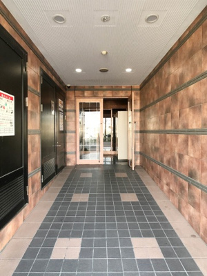 【エントランス】 | アンピールメゾン天神北