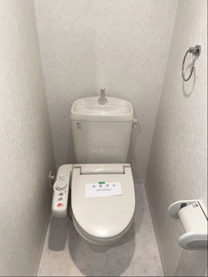 【トイレ】 | アクタス博多駅前Ⅱ | 別号室の写真になります。現況優先。