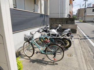 【その他共用部分】 | ルーブル平尾の駐輪場