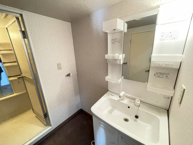 ガーデンフォレスト柏の葉キャンパスの独立洗面台