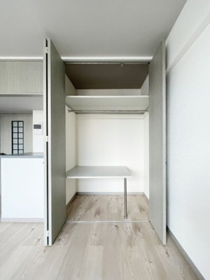 【収納】 | エステートモア高宮レーブ | 別号室の写真になります。現況優先。