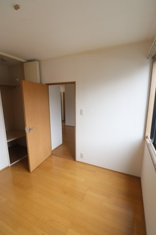 パーシモンⅠの寝室|※別号室の参考写真です