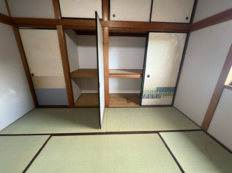 【和室】 | 五個荘日吉町貸家 | 畳の上でゆっくりとくつろげる和室です