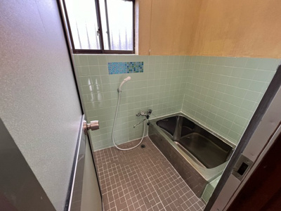 【浴室】 | 五個荘日吉町貸家 | 日々の暮らしに欠かせないお風呂です
