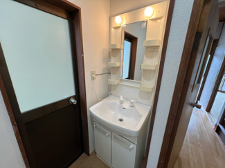 【独立洗面台】 | 五個荘日吉町貸家 | 独立洗面化粧台付き