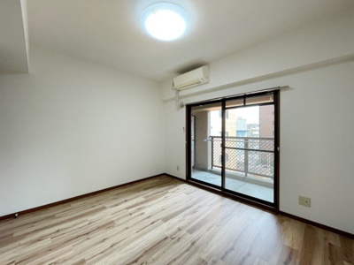 【洋室】 | アヴェニール山荘通り | 別号室の写真になります。現況優先。