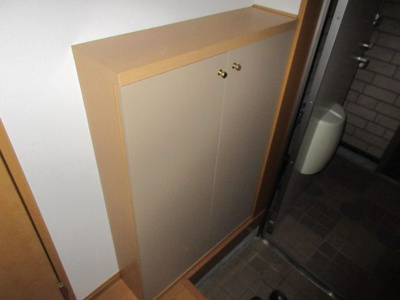 【玄関】 | サンライズガーデン博多Ⅲ | 別号室の写真になります。現況優先。