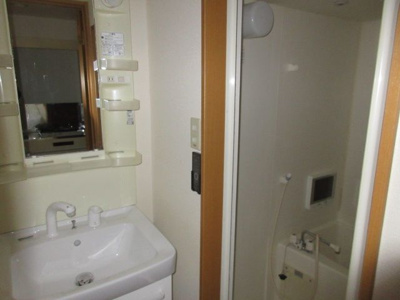 【洗面所】 | サンライズガーデン博多Ⅲ | 別号室の写真になります。現況優先。