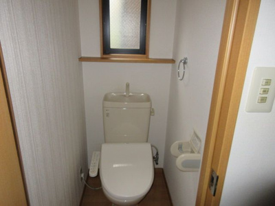 【トイレ】 | サンライズガーデン博多Ⅲ | 別号室の写真になります。現況優先。