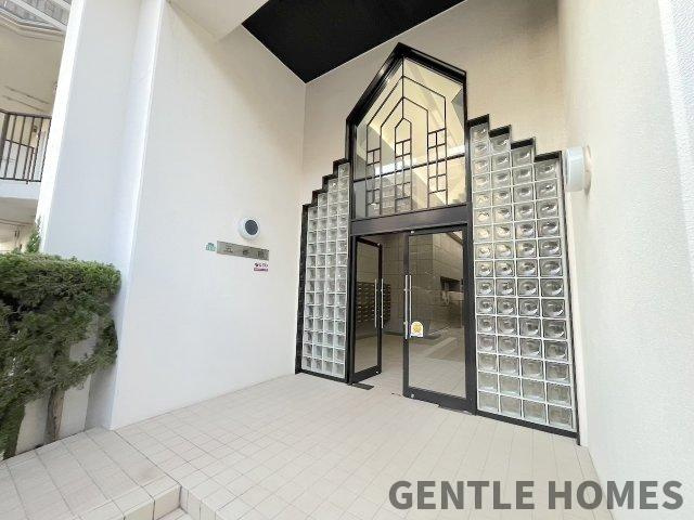 のむら貝塚ガーデンシティ 5番館のエントランス