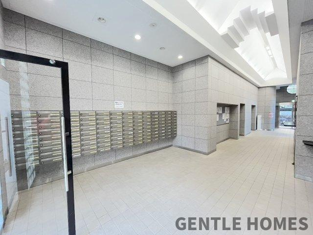 のむら貝塚ガーデンシティ 5番館のエントランス