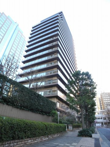 西新宿パークサイドタワーの外観