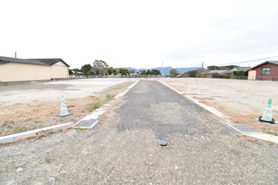 【前面道路含む現地写真】 | 鹿屋市川西町　分譲地1区画 | 私道