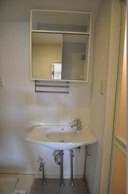 【洗面所】 | ガレット空港前 | 別号室の写真になります。現況優先。