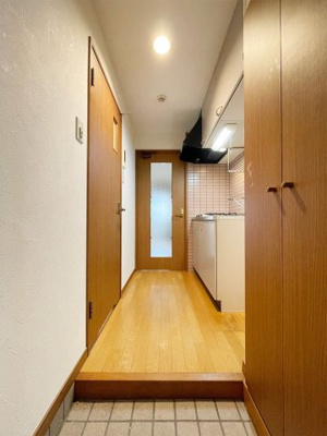 【玄関】 | エンクレスト天神南 | 別号室の写真になります。現況優先。