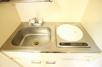 【キッチン】 | ホルトハイム春日 | 別号室の写真になります。現況優先。