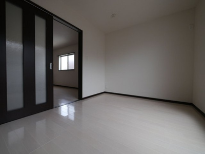 【内装】 | リテラ箱崎南Ⅰ | 別号室の写真になります。現況優先。