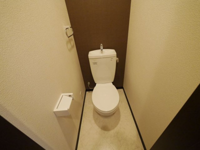 【トイレ】 | リテラ箱崎南Ⅰ | 別号室の写真になります。現況優先。