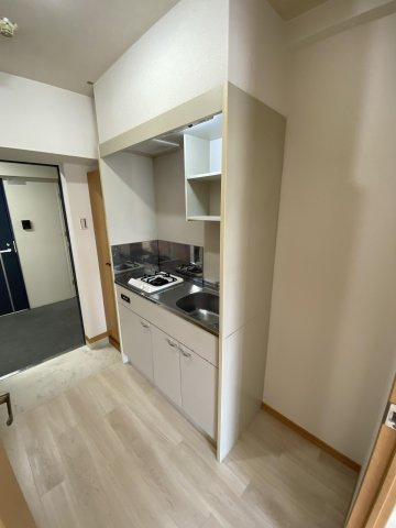 【キッチン】 | J FLAT | 別号室の写真になります。現況優先。