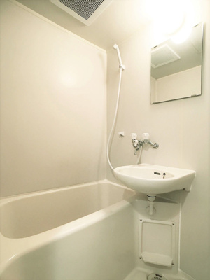 【浴室】 | ルエ・メゾン・ロワール西公園Ⅲ1号館 | 別号室の写真になります。現況優先。