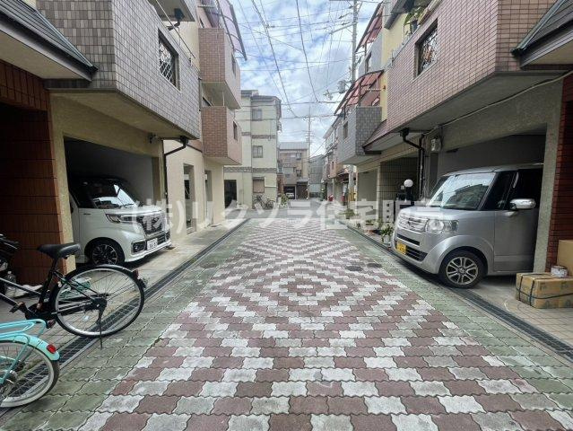 点野5丁目　中古一戸建ての前面道路含む現地写真|■物件内覧・資金計画相談・住宅ローン相談、リフォーム相談、お問合せ受付中■
※当日・翌日のご内覧、ご相談はお電話でのお問合せがスムーズです！