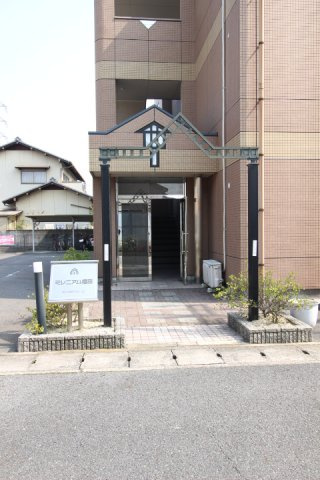 【エントランス】 | ミレニアム福田