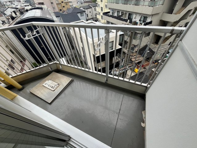 ドミール寺尾のバルコニー