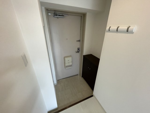 ドミール寺尾の玄関