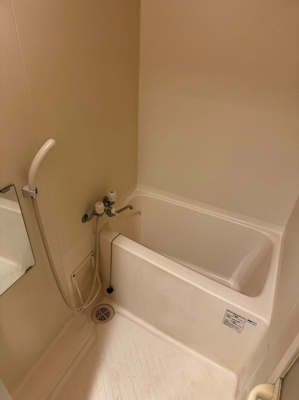 【浴室】 | ダイナコートエスタディオ東公園Ⅴ | 別号室の写真になります。現況優先。