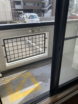 【バルコニー】 | ベルエキップ大橋南Ⅰ | 別号室の写真になります。現況優先。
