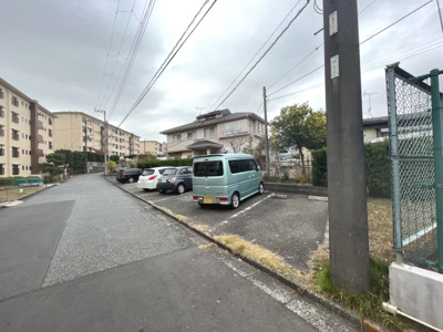 【駐車場】 | 北磯子住宅1号棟 | 駐車場です。