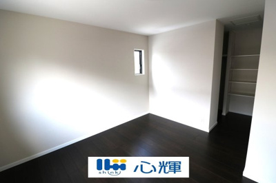 【洋室】 | 宇部市西本町１丁目３LDK・2階建（築2年9ヶ月） | 2階洋室