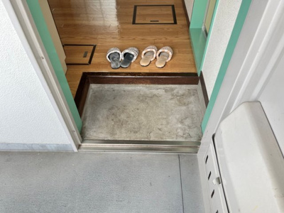 【玄関】 | 矢賀ビル