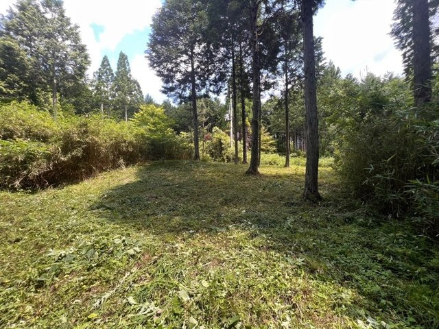 多可町加美区多田売土地の外観|こちらのリビングで趣味の時間をお楽しみください