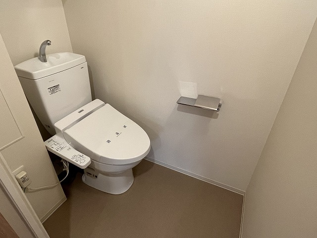 姫路ザ・レジデンスのトイレ|コンパクトで使いやすいトイレです