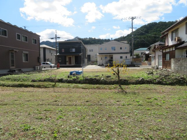 北山村上さん土地の外観|お庭です